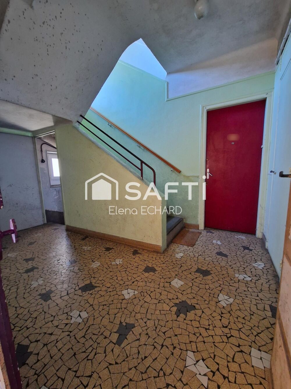 Fort potentiel ! Appartement 63 m² à Rénover  2 chambres  Mantes-la-Jolie