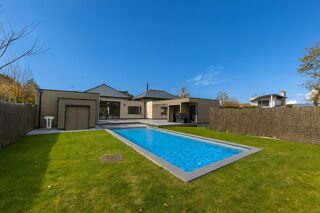  Maison  vendre 6 pices 210 m