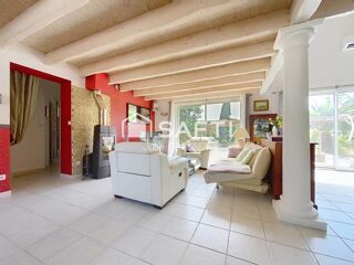  Maison  vendre 6 pices 161 m