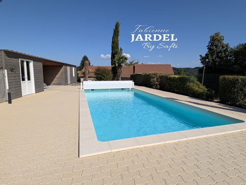 Villa récente de 153 m² de plain pied avec piscine