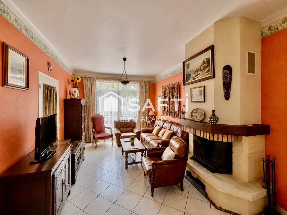 Magnifique maison 6 pièces avec un beau jardin dans le quartier des Joncs Marins