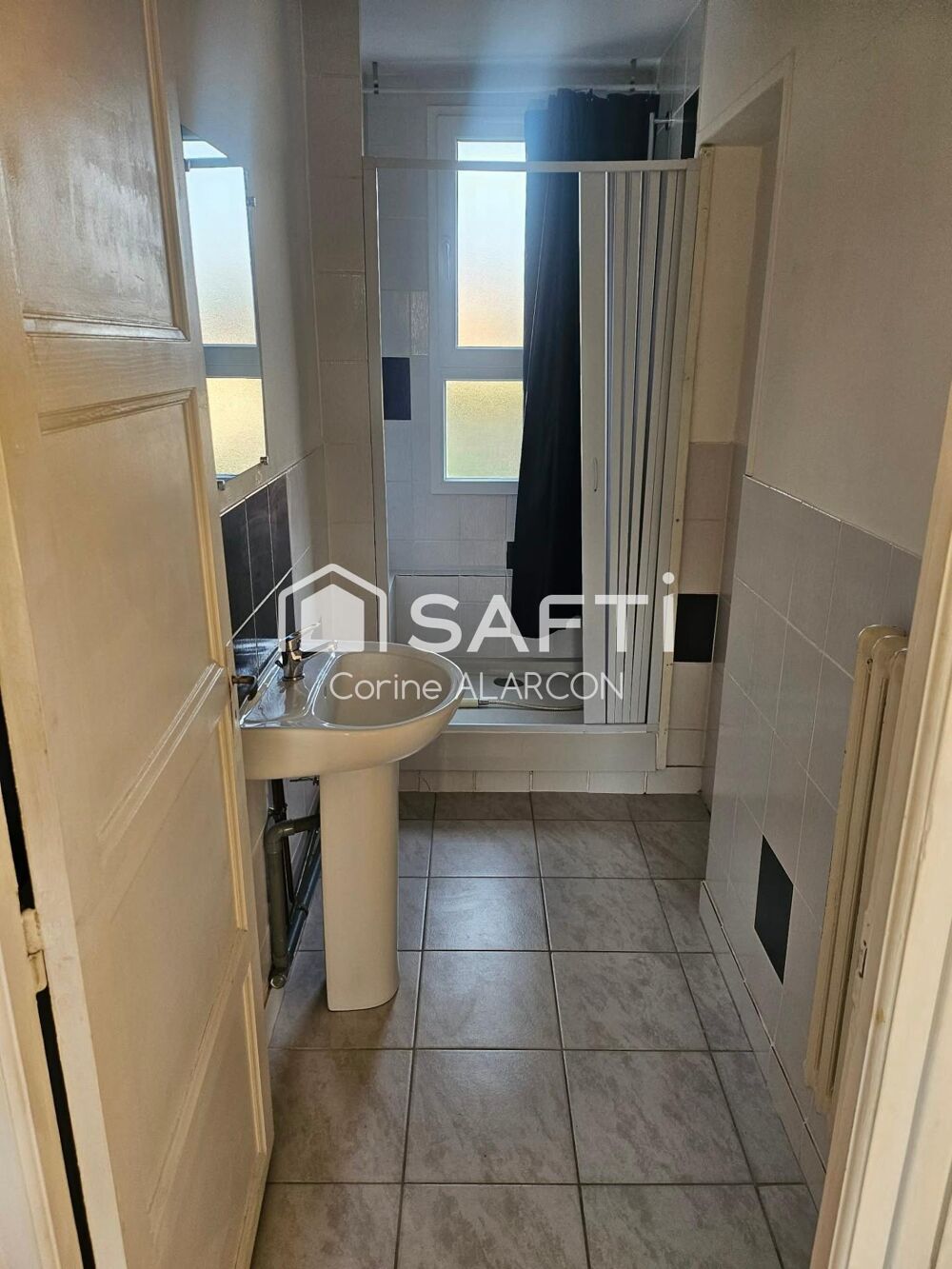 Appartement lumineux dans rue calme