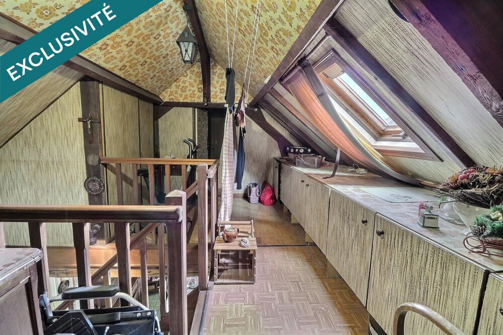 Vente Maison Charmante petite maison de village, à remettre au confort d'aujourd'hui, avec un petit extérieur bien clos et son garage ! A ne Solesmes