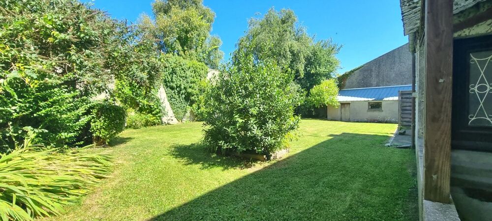 Vente Maison Ensemble immobilier avec plusieurs possibilités de projet. Bourg de Lanmeur Lanmeur