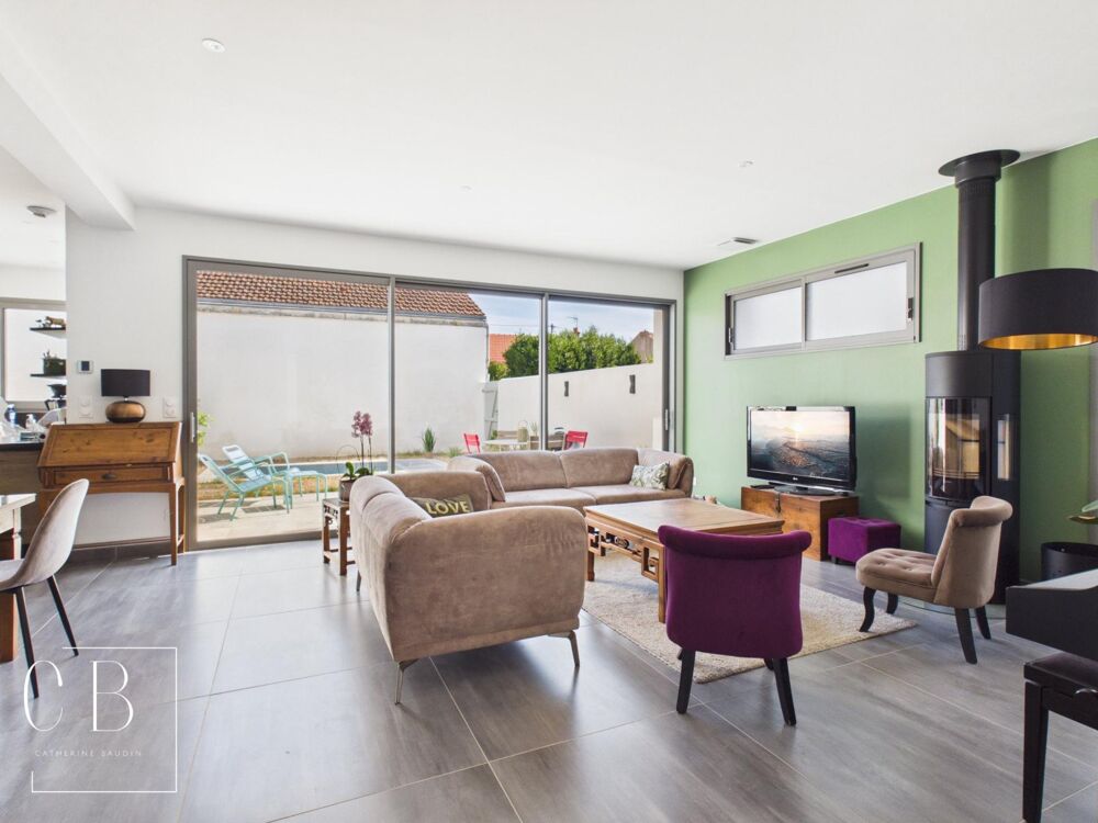 Vente Maison Maison Familiale avec garage et piscine La Rochelle La rochelle