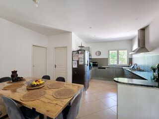  Maison � vendre 8 pi�ces 180 m�