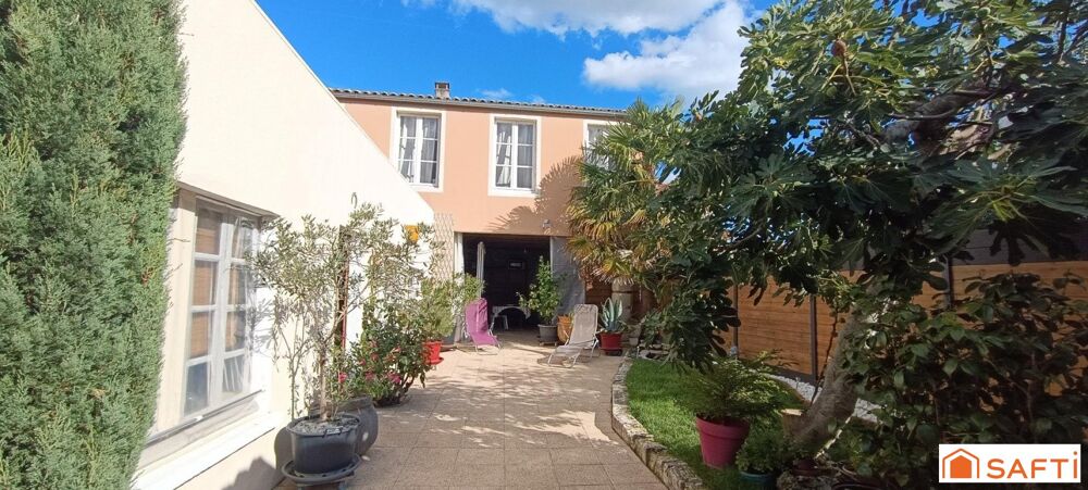 Vente Maison Maison, Studio / Local, Dépendance & Atelier Saintes