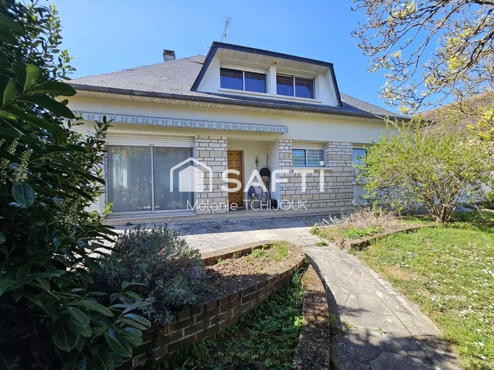 Vente Maison Maison de Ville avec 5 chambres sur sous sol total Villemandeur