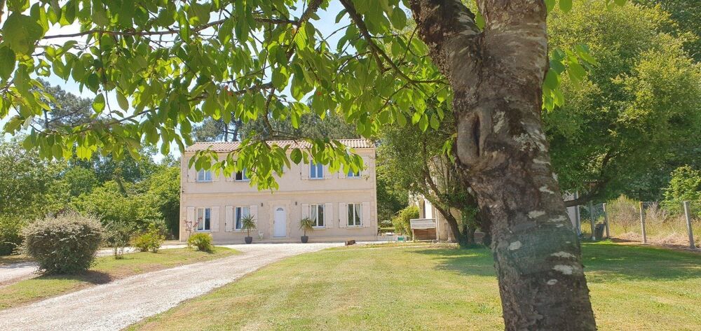 Vente Maison Nord de Bordeaux, magnifique maison récente sur terrain clos Montlieu-la-garde