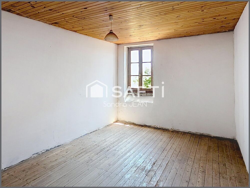 Maison en pierre à rénover avec dépendances