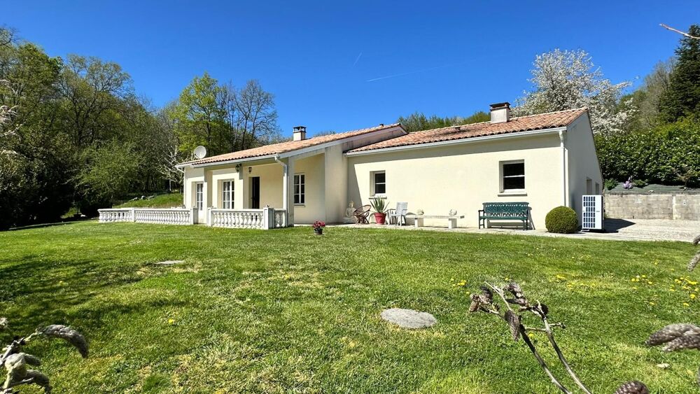 Vente Maison Hors zone inondable , DPE A Saint-sauvant