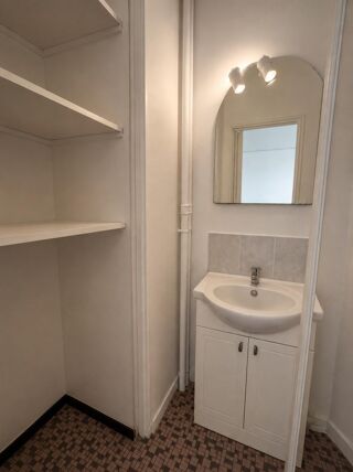  Appartement à louer 1 pièce 29 m²