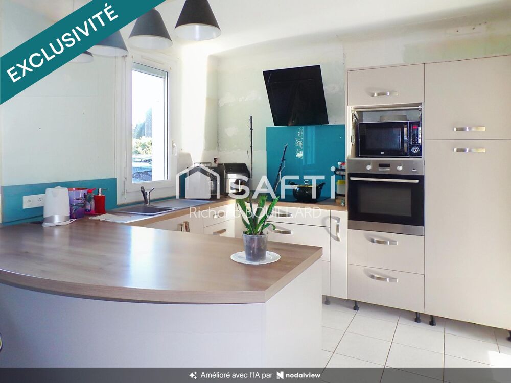 Vente Maison Maison familiale avec jardin au calme à Donges centre Donges