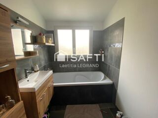  Maison � vendre 6 pi�ces 132 m�