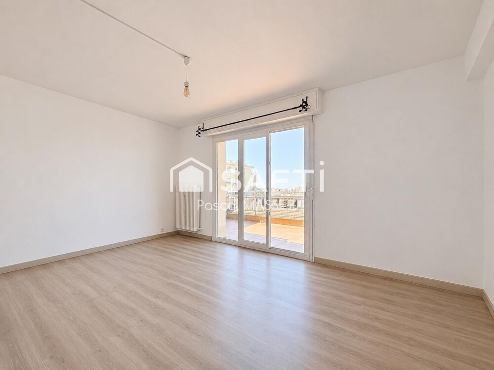 Vente Appartement Nice Pasteur – Dernier étage – Terrasse de 20 m² – Traversant Nice