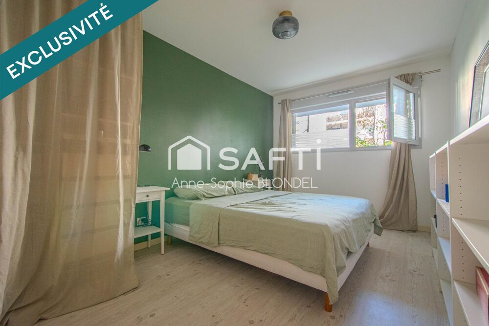 Vente Appartement BORDEAUX BASSINS A FLOTS Appartement 2 chambres, balcon, parking Bordeaux