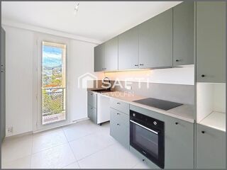  Appartement à louer 3 pièces 68 m²