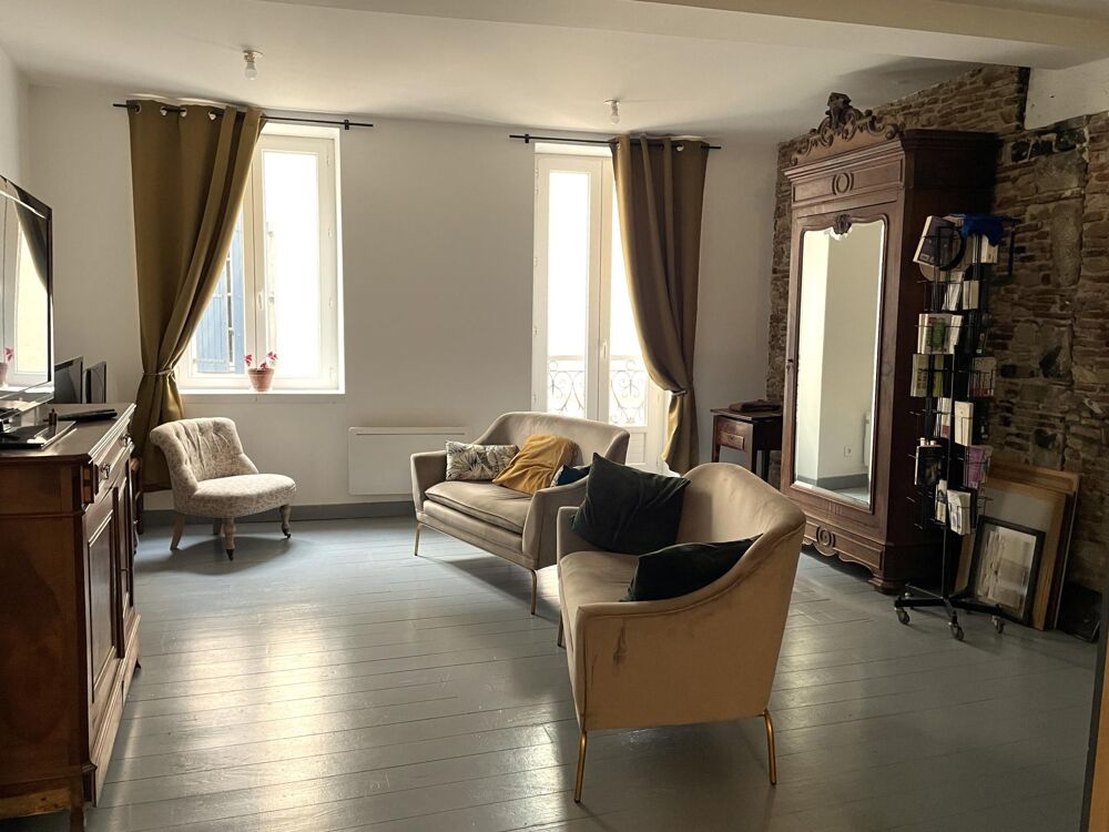 Spacieux appartement 4 piéces centre ville