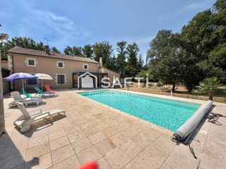  Maison à vendre 10 pièces 262 m²