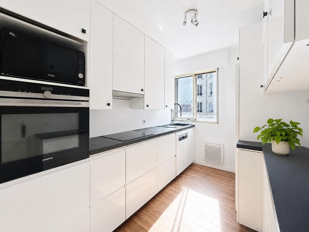 Vente Appartement 3/4 PIÈCES FAMILIAL – MONTPARNASSE – LUMINEUX – BALCON – PARKING Paris 14