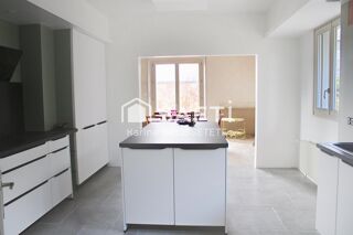  Maison  vendre 7 pices 228 m