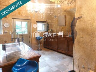  Maison � vendre 8 pi�ces 244 m�