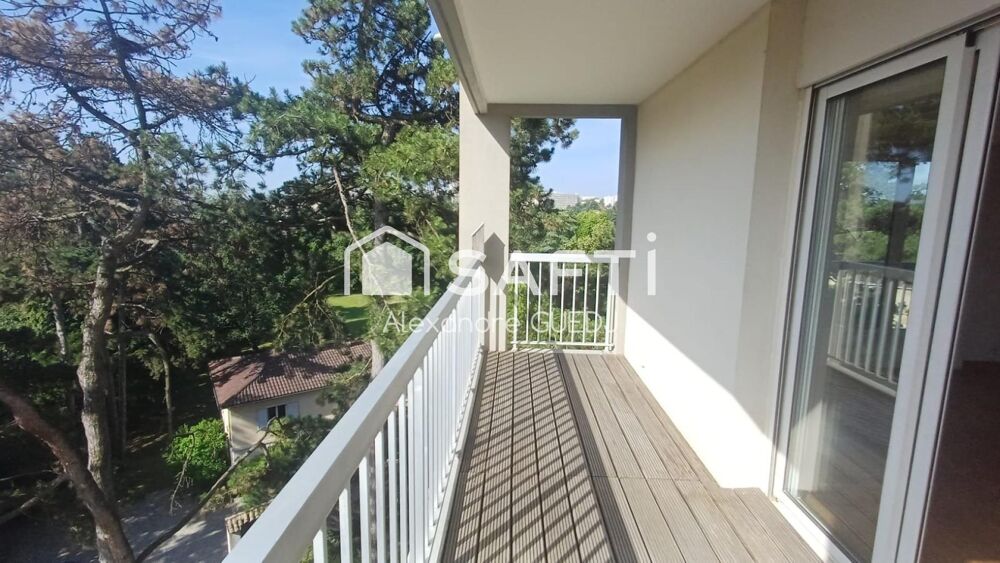 GRAND T4 DE 95 M² EN EXCELLENT ETAT + TERRASSE + PARKING + CAVE