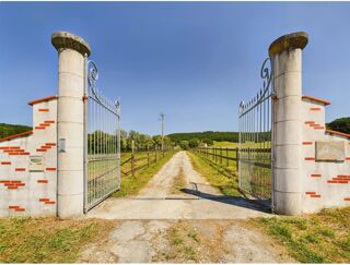  Maison � vendre 15 + pi�ces 420 m�