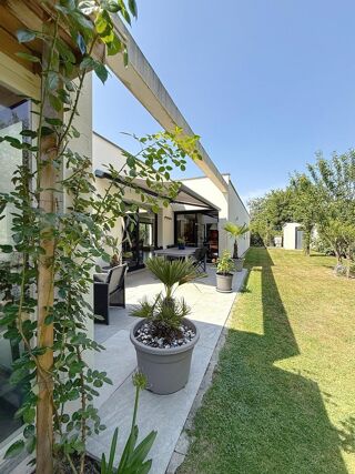  Maison � vendre 8 pi�ces 144 m�