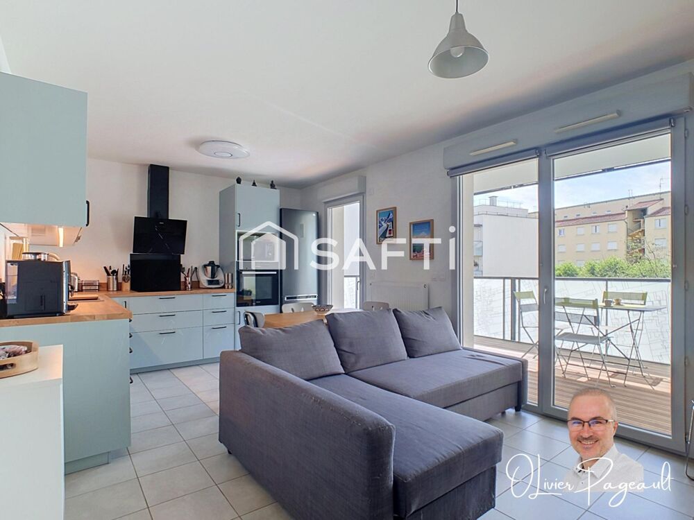 Vente Appartement Le confort du récent avec un balcon XXL Lyon 8