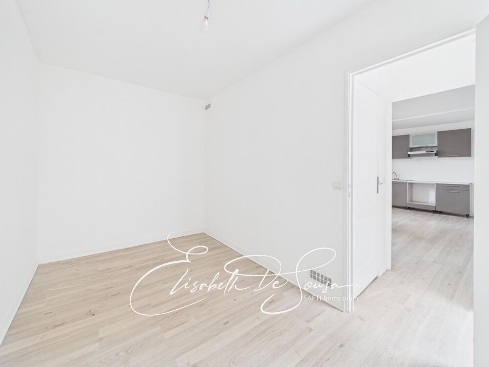 Vente Appartement 2 pièces refait à neuf au calme à 5 min du métro Ivry-sur-seine