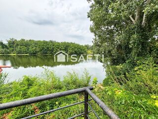 Maison 9 pièces 230 m² · à Bourran · 230 m² · 297 000 €