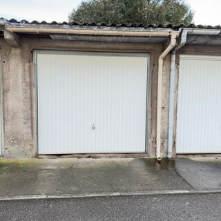  Parking / Garage à vendre 