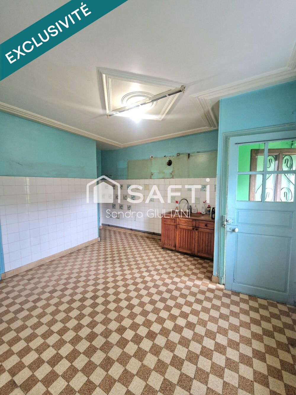 Maison avec 4 chambres, terrasse et jardin au calme ! PETIT PRIX !