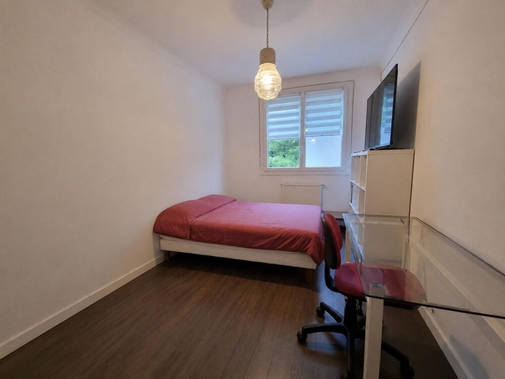 Appartement T3 avec balcon.