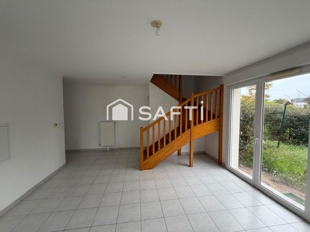 Saint-Pryvé-Saint-Mesmin, duplex en rez-de-jardin 65 m2