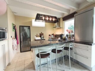  Maison � vendre 6 pi�ces 140 m�