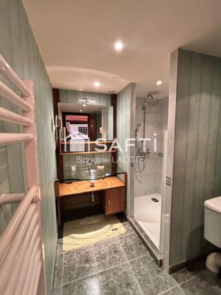  Maison à vendre 8 pièces 188 m²