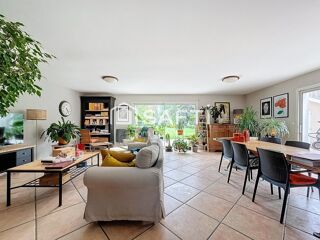  Maison  vendre 6 pices 197 m