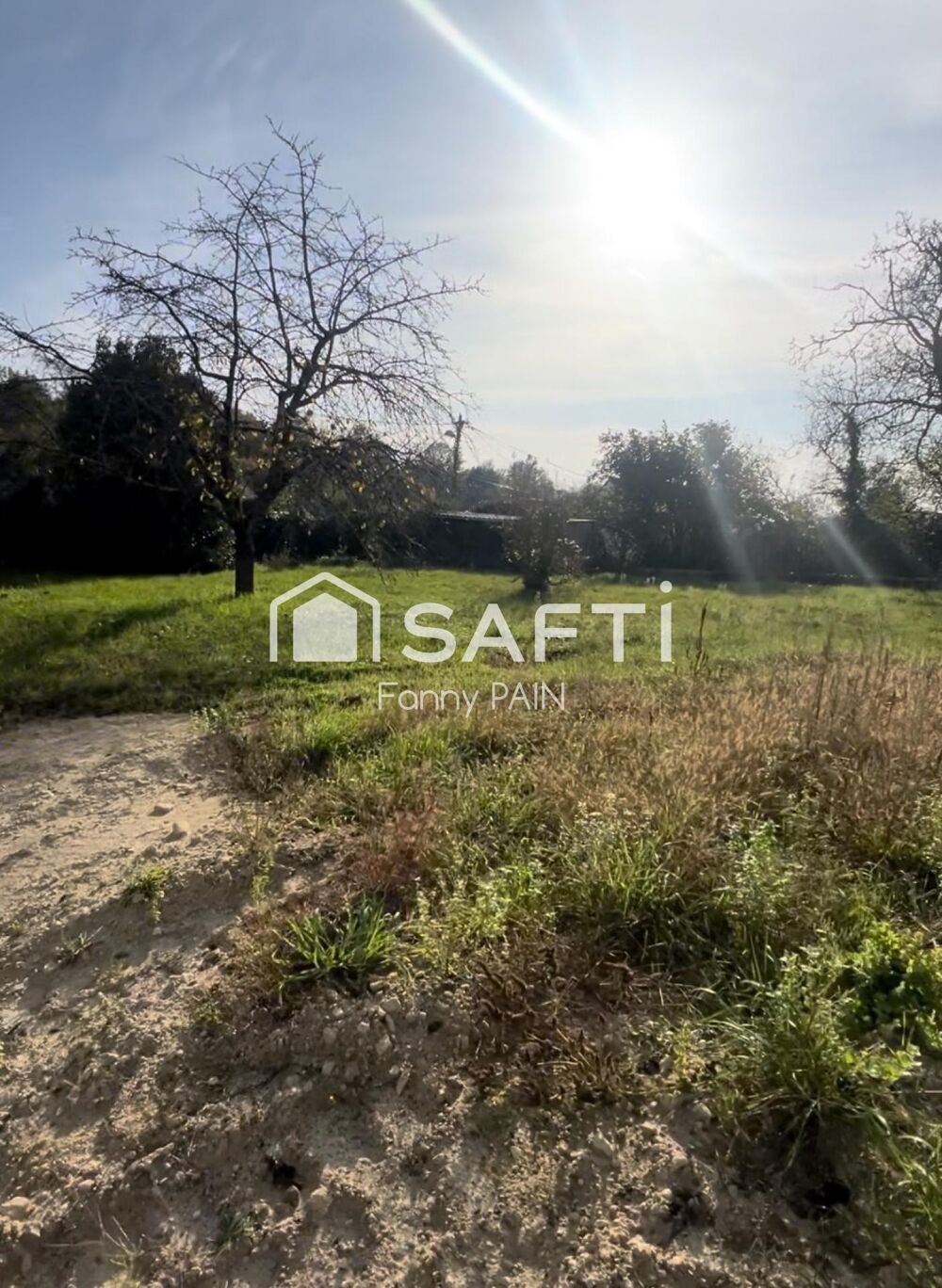 Vente Terrain Terrain  constructible  dans un cadre verdoyant Montlouis-sur-loire