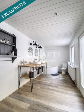  Maison � vendre 8 pi�ces 250 m�