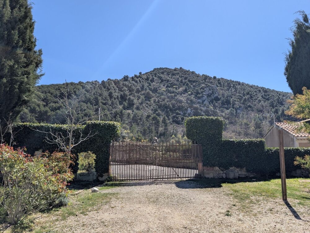 � vendre  Maison La Roque-Alric (84190)