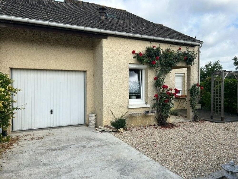 Vente Maison A seulement 10 min de Houdan et de la gare de Bréval , Proche des écoles et du centre ville Anet