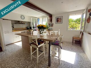  Maison  vendre 7 pices 220 m