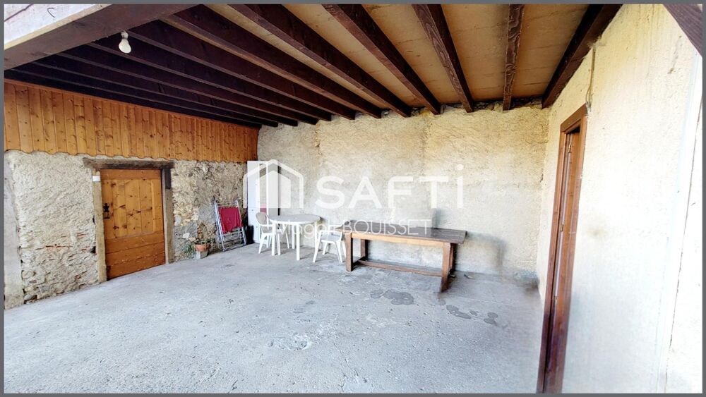 Vente Maison Maison de caractère à potentiel, dépendances, garage, porche, terrains, environnement calme et sans vis a vis. Balesta