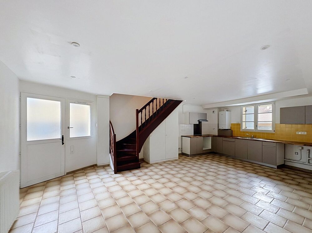 Magnifique Triplex rénové à la campagne