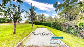  Maison à vendre 12 pièces 319 m²