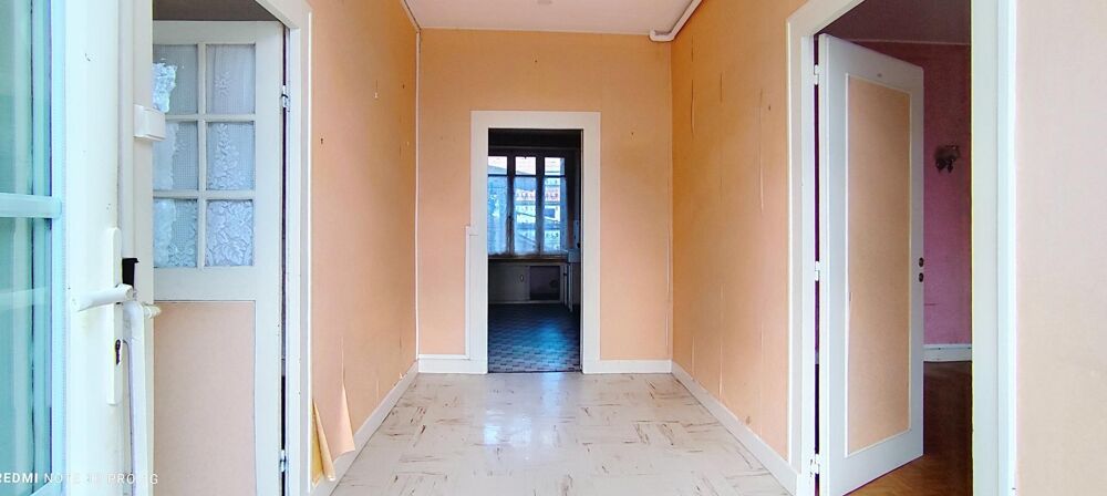 Maison de ville à rénover...