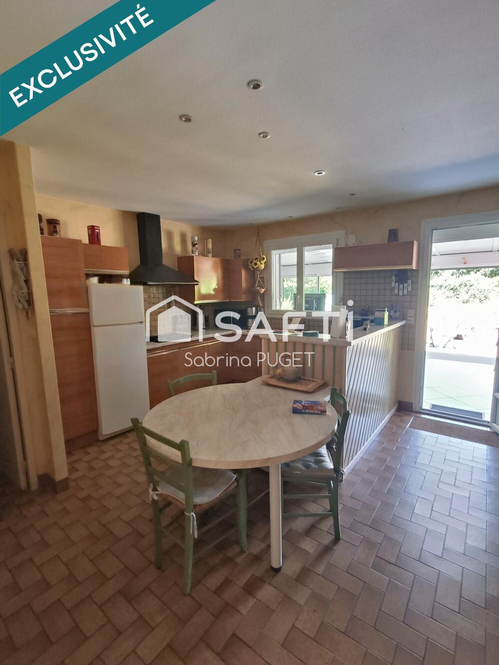 Vente Maison Profitez d'une superbe véranda ouverte sur le jardin toute l'année ! Saint-prouant