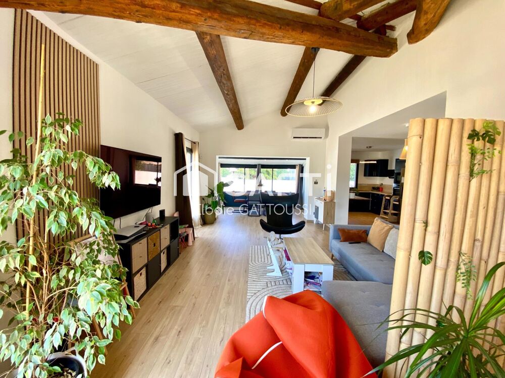 Une maison chaleureuse, rénovée avec soin, au calme et à quelques minutes de tout